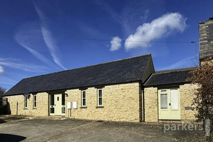 Land for sale in Shipton-under-Wychwood