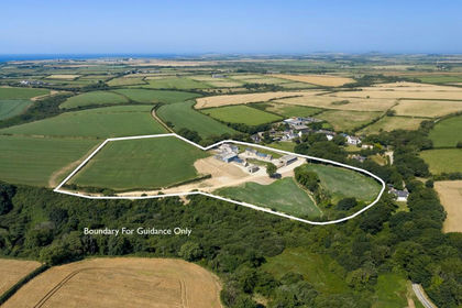 3 acres of House with Land for sale in Brawdy