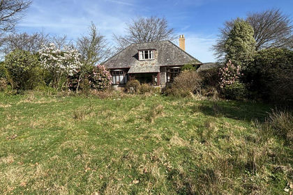 4.7 acres of House with Land for sale in Bodmin