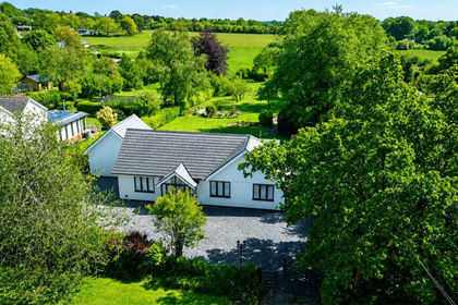 1 acre of House with Land for sale in Medstead
