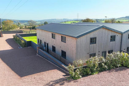 Barn Conversion for sale in Acton Beauchamp