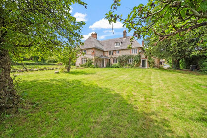 34 acres of Land for sale in Milton Abbas