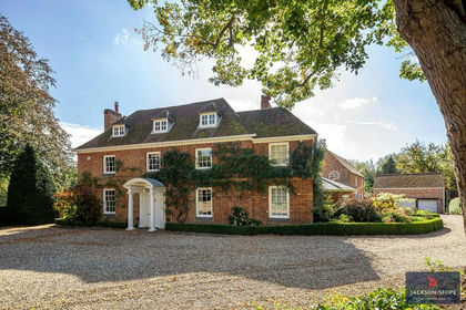 2.2 acres of Land for sale in Hulcote and Salford