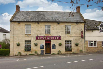 Pub for sale in Aller