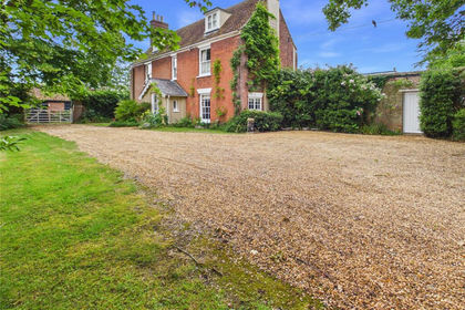 1.3 acres of House with Land for sale in Great Bentley