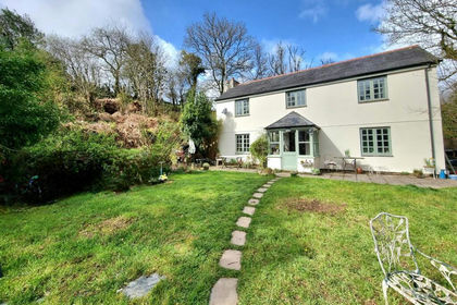 4.4 acres of Agricultural Land for sale in Egloskerry