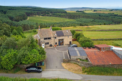 2.7 acres of House with Land for sale in Holme Valley