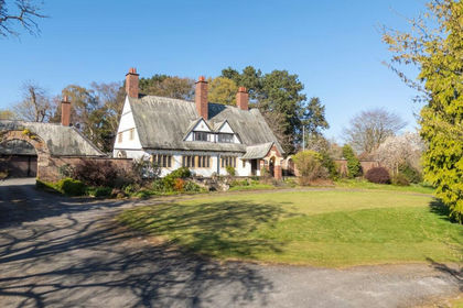 2.3 acres of Land for sale in Henley-in-Arden