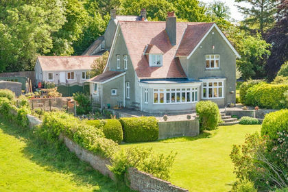 1 acre of House with Land for sale in Llandyfriog