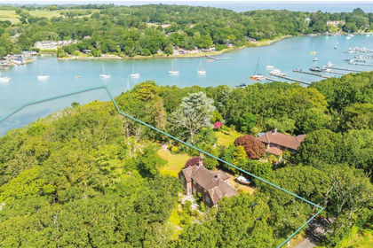 2.8 acres of House with Land for sale in Fishbourne