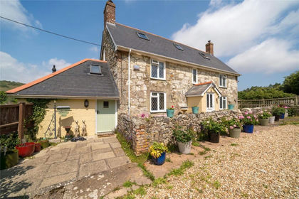 1.7 acres of Land for sale in Chillerton and Gatcombe