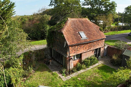 Barn Conversion for sale in Billingshurst