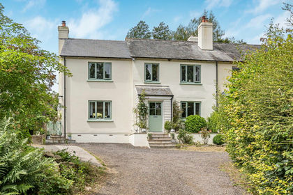 1 acre of House with Land for sale in Loddiswell