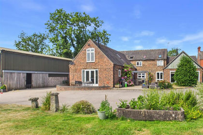 1.5 acres of Barn Conversion for sale in Leigh
