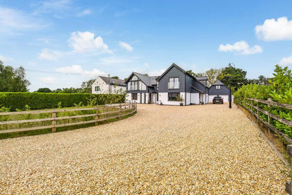 8.4 acres of Agricultural Land for sale in Durley