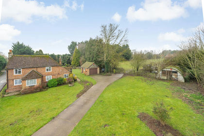 3 acres of Land for sale in Hoath