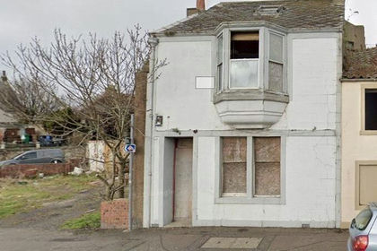 Derelict property for sale in Cowdenbeath and Kirkcaldy