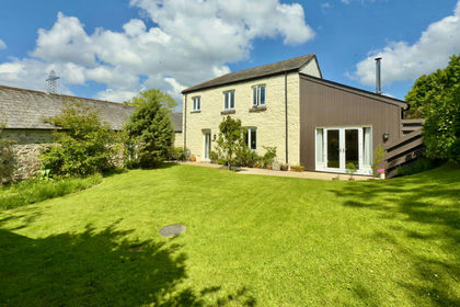 Land for sale in Lanivet