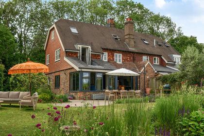 1 acres of House with Land for sale in Brenchley and Matfield
