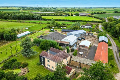 7 acres of Farmhouse for sale in Pidley cum Fenton