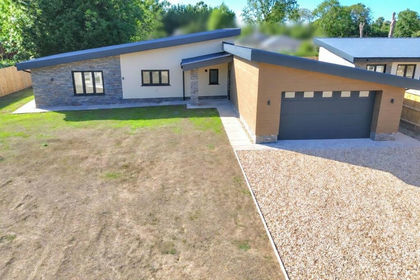 1 acre of House with Land for sale in Newborough
