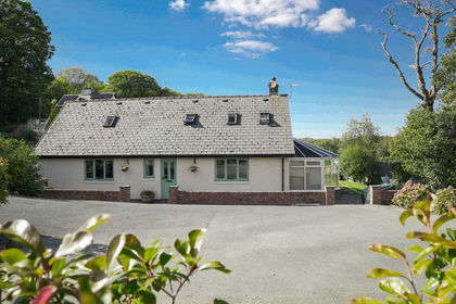 1.4 acres of House with Land for sale in Borth