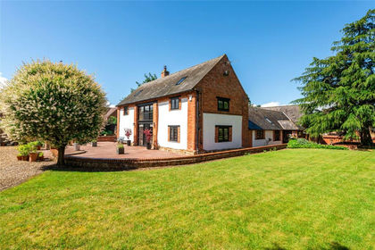 Barn Conversion for sale in Naseby