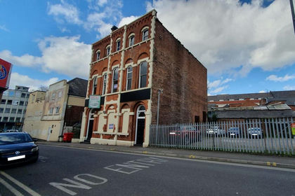 Warehouse for sale in Walsall and Bloxwich