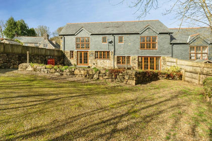 Barn Conversion for sale in Roche
