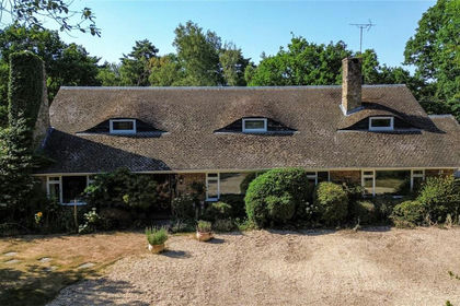 1.1 acres of House with Land for sale in Finchampstead