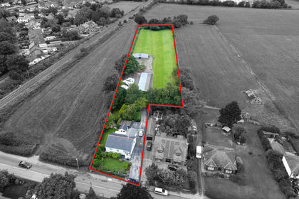 2 acres of House with Land for sale in Myerscough and Bilsborrow