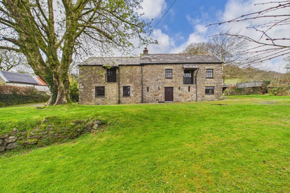 4.3 acres of Farmhouse for sale in St. Cleer