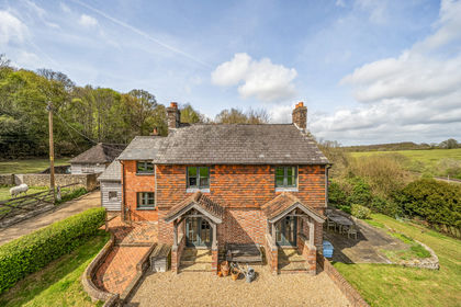 1.9 acres of House with Land for sale in Tunbridge Wells