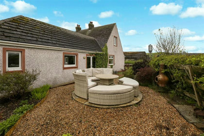 3 acres of Cottage for sale in North Ayrshire and Arran