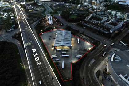 Warehouse for sale in Greenwich and Woolwich