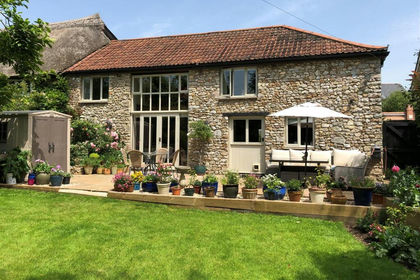 Barn Conversion for sale in Shute