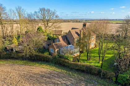 1 acre of House with Land for sale in Beswick
