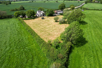 1.2 acres of Cottage for sale in Stanthorne and Wimboldsley