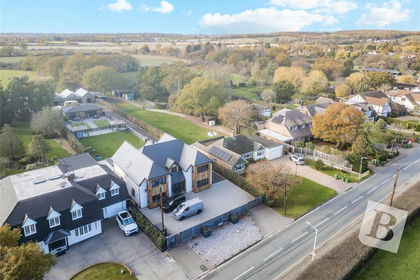 5.5 acres of House with Land for sale in Ramsden Bellhouse