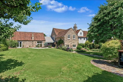 Cottage for sale in Berkhamsted