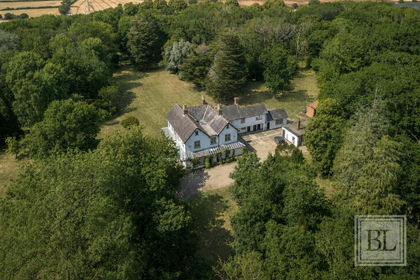 9.7 acres of House with Land for sale in Bramford