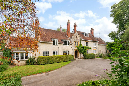 1.2 acres of House with Land for sale in Yeovil