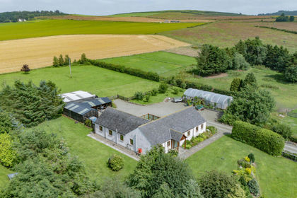 2 acres of House with Land for sale in Gordon and Buchan
