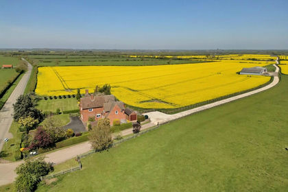453.8 acres of Farmland for sale in Fenny Compton