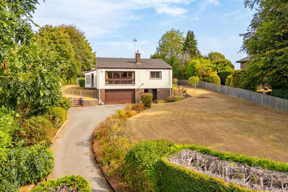 1 acre of House with Land for sale in Hawarden