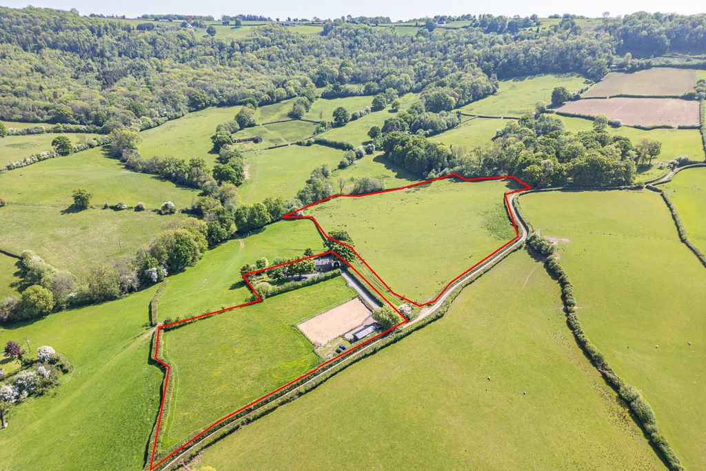 9.4 Acre Barn Conversion for Sale in Monmouth, Monmouthshire | LandSale