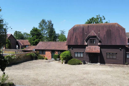 5.4 acres of Barn Conversion for sale in Marston