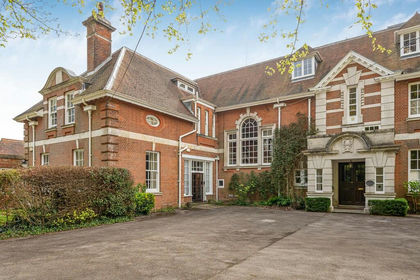2.5 acres of Stately Home for sale in Steep