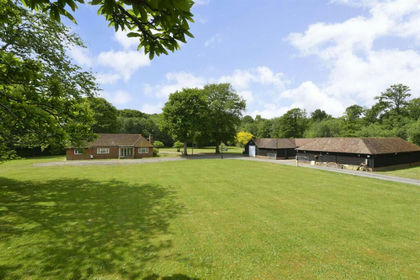 7.7 acres of Land for sale in Dunsfold
