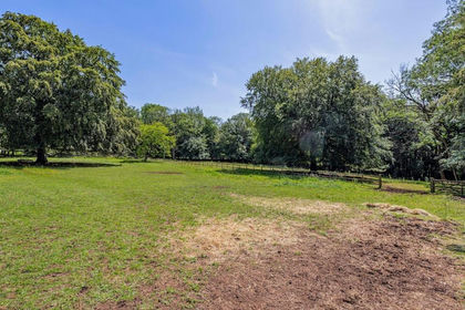 22.5 acres of Equestrian property for sale in Standish